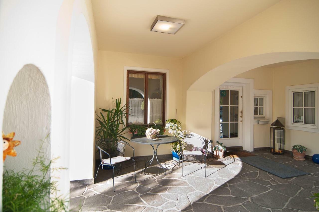 Hotel Garni Wenglhof Санкт Гилген Екстериор снимка